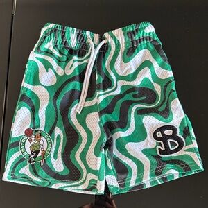 Green Swirl Kids Athletic Basketball Shorts